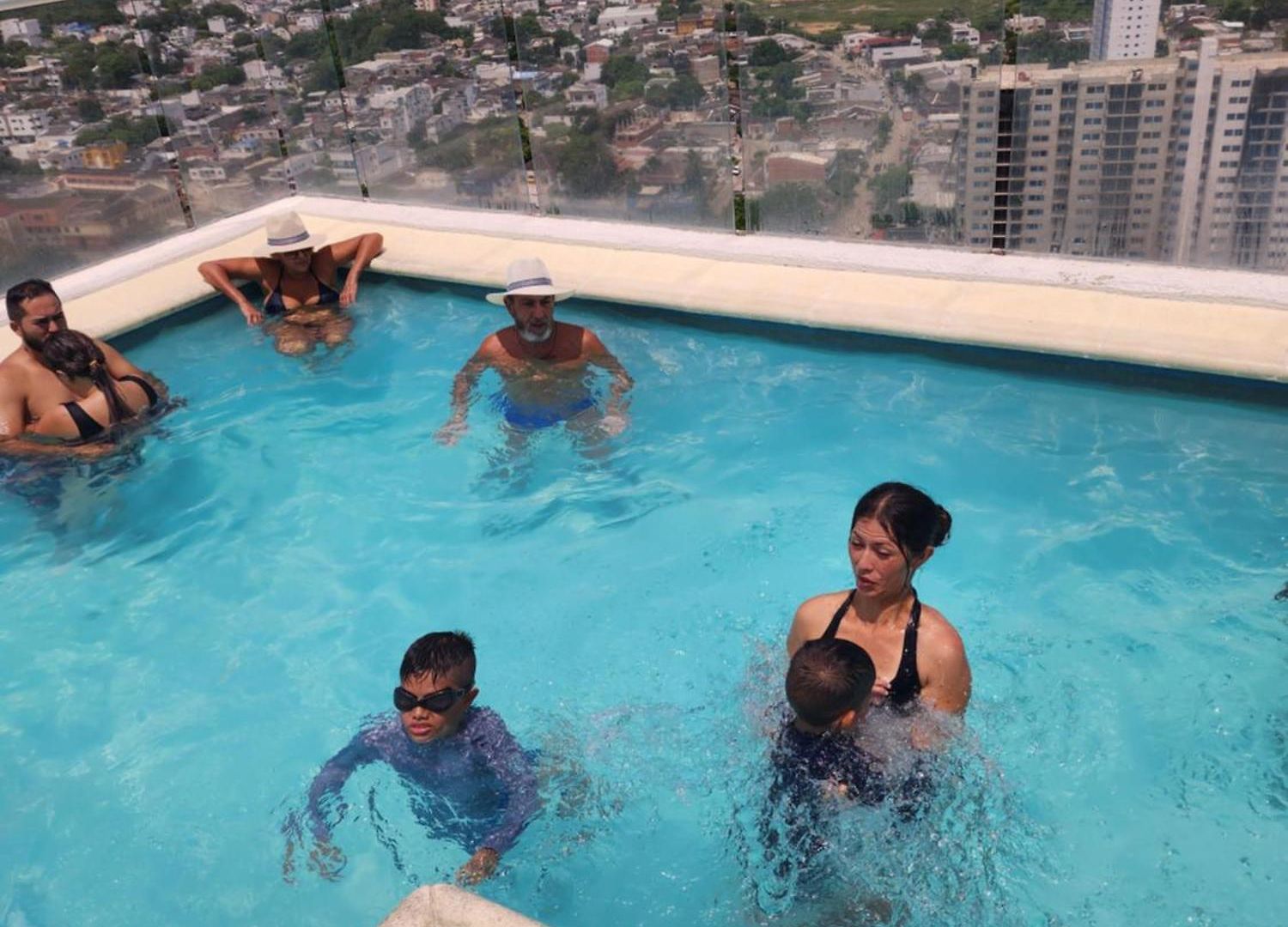 Apartamento De Lujo, Amoblado En Cartagena