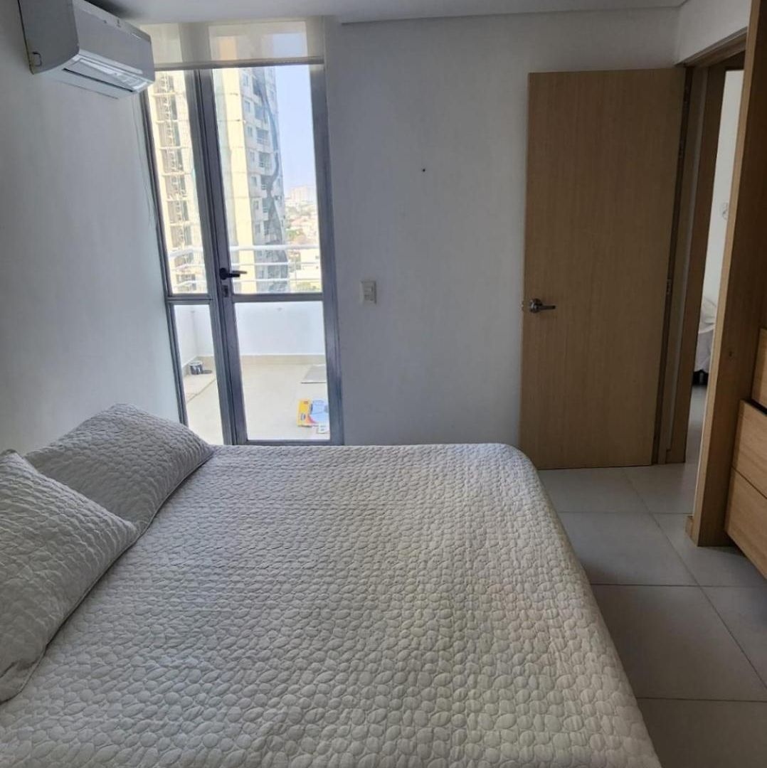 Apartamento De Lujo, Amoblado En