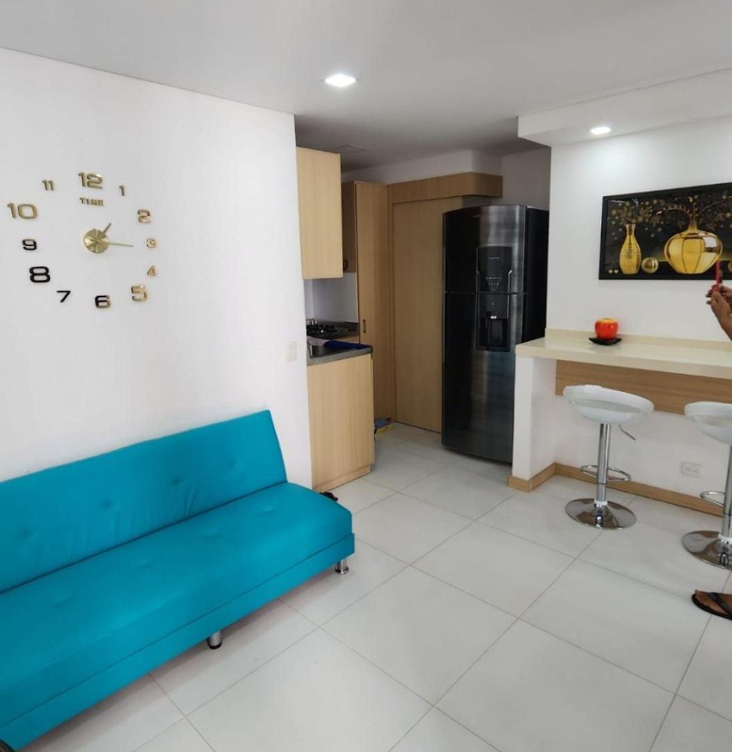 Apartamento De Lujo, Amoblado En *