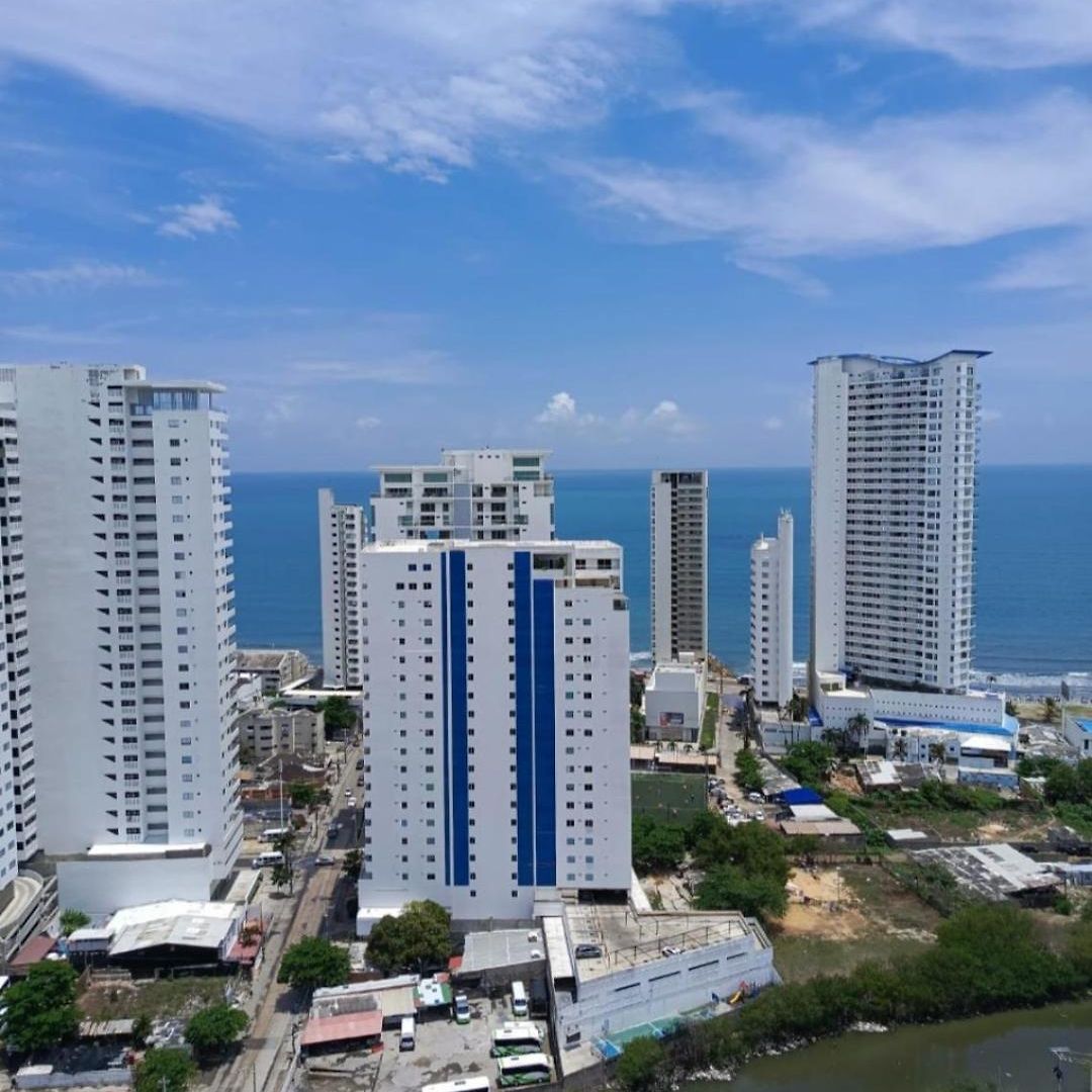 Apartamento De Lujo, Amoblado En