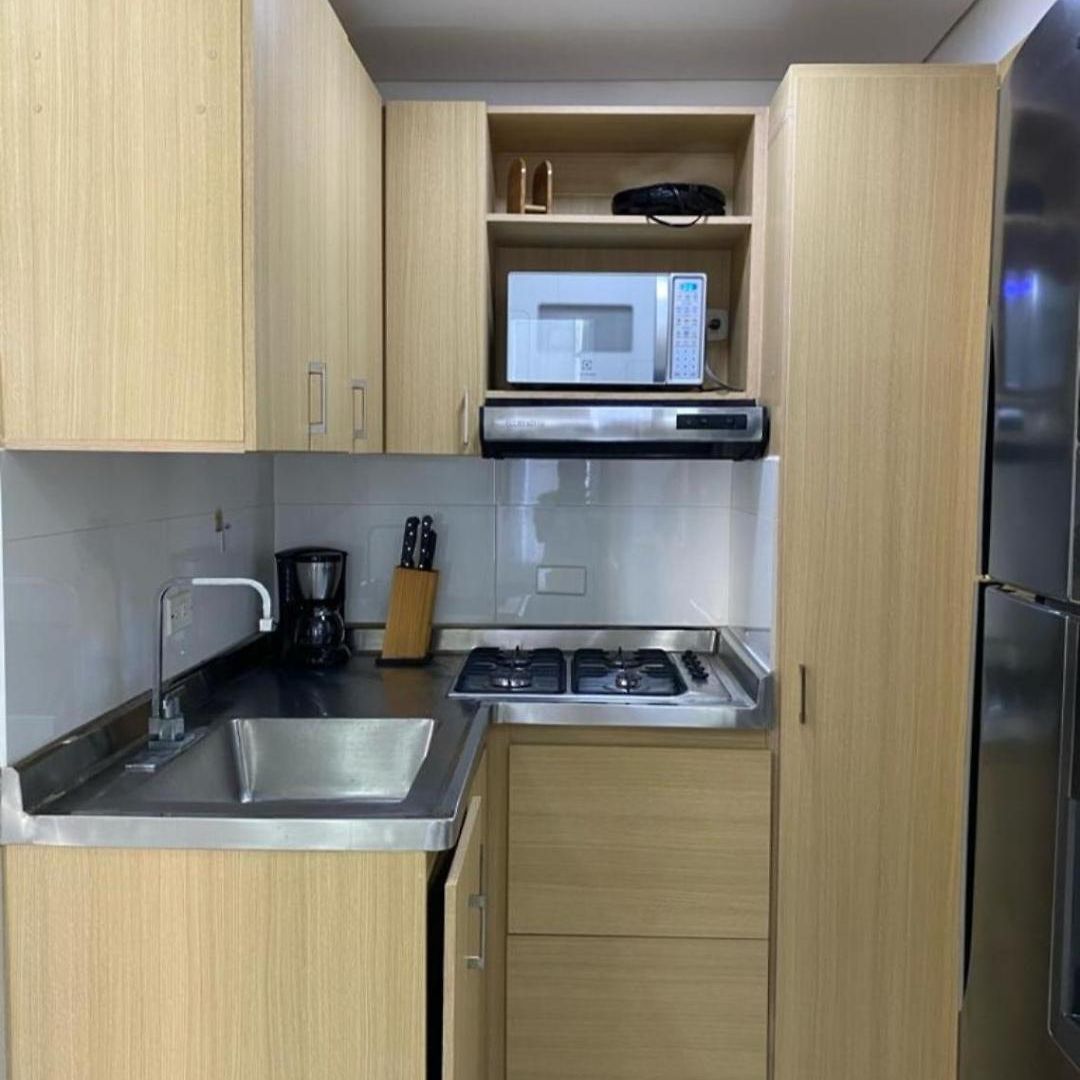 De Lujo, Amoblado En Apartamento *
